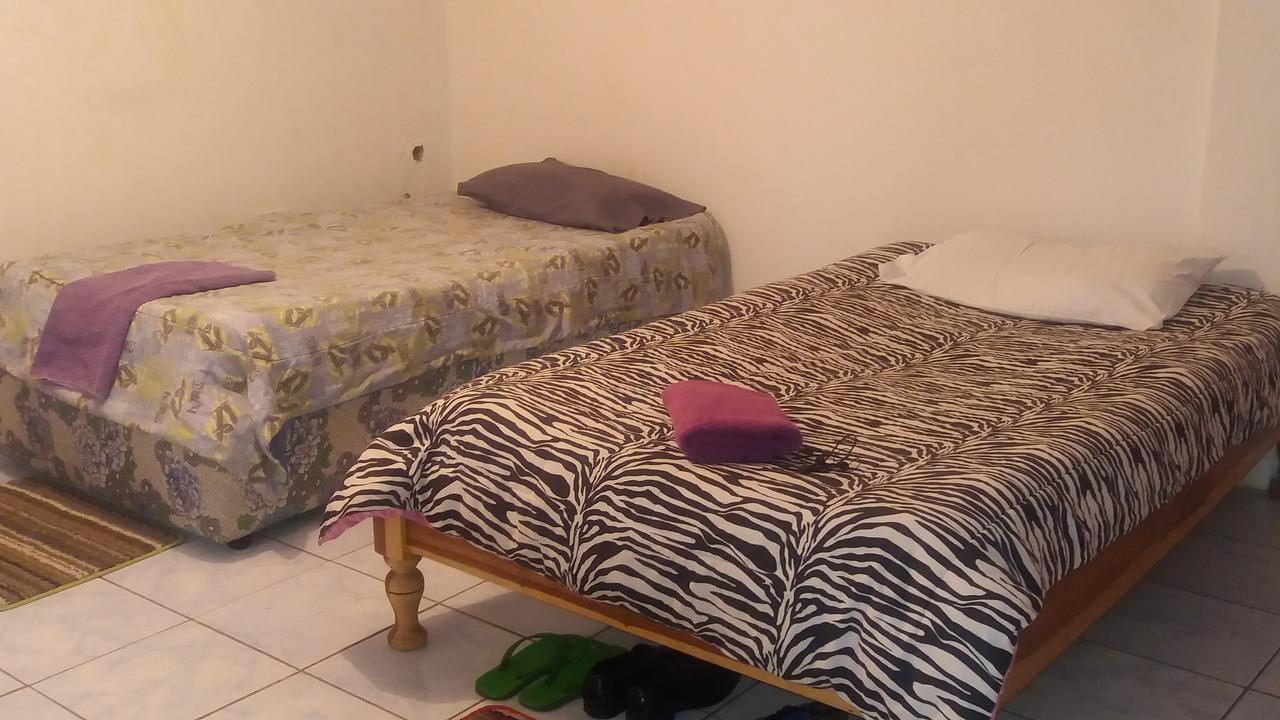 הוסטל לוסקה Kumunzi Backpackers מראה חיצוני תמונה