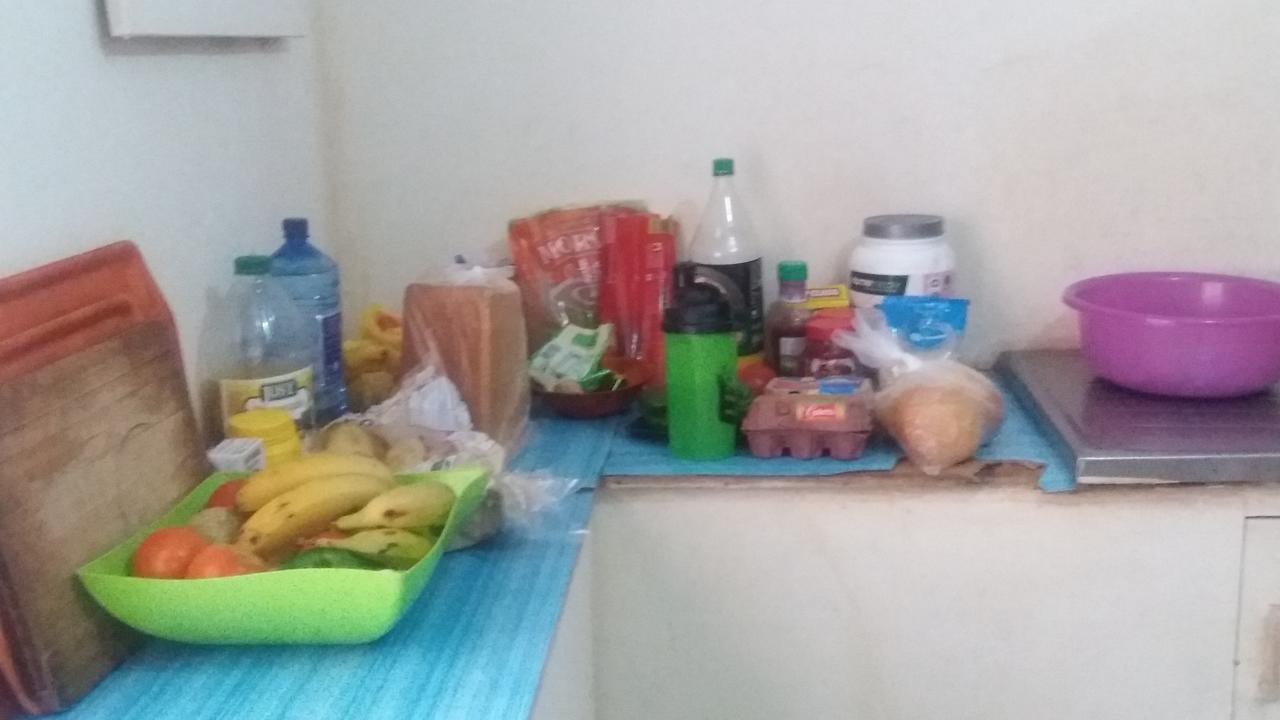 הוסטל לוסקה Kumunzi Backpackers מראה חיצוני תמונה